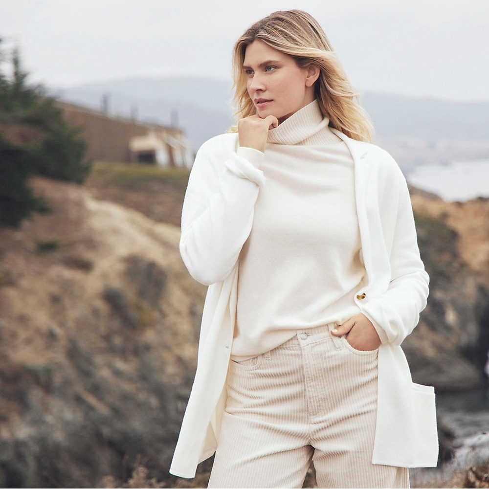 Lands' End Women's Cream Turtleneck Sweater